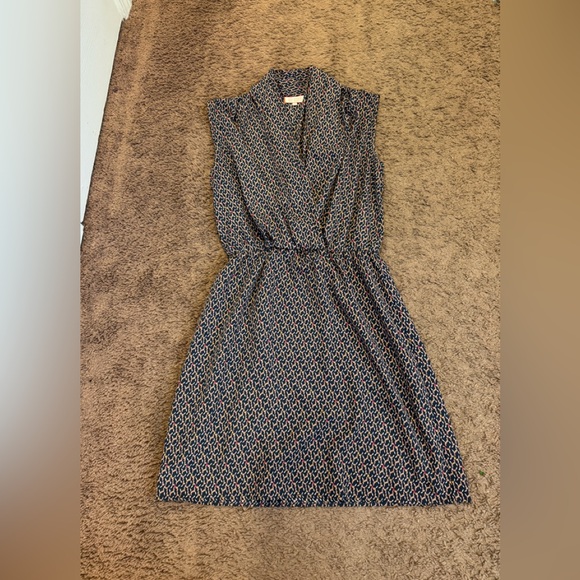2 FOR $20 Best Society Navy Printed Sleeveless Faux Wrap Dress Size M - Picture 1 of 10